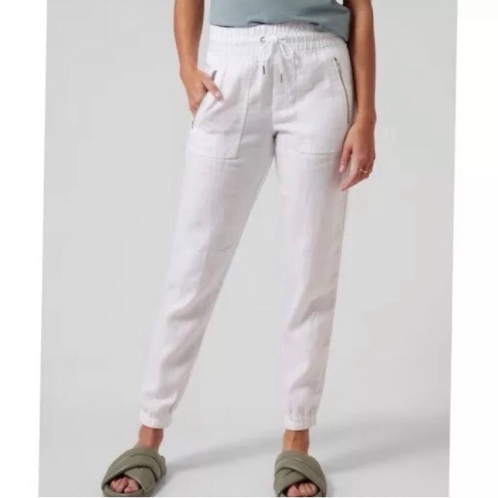 Athleta Cabo Linen Jogger in Calla Lily High Rise